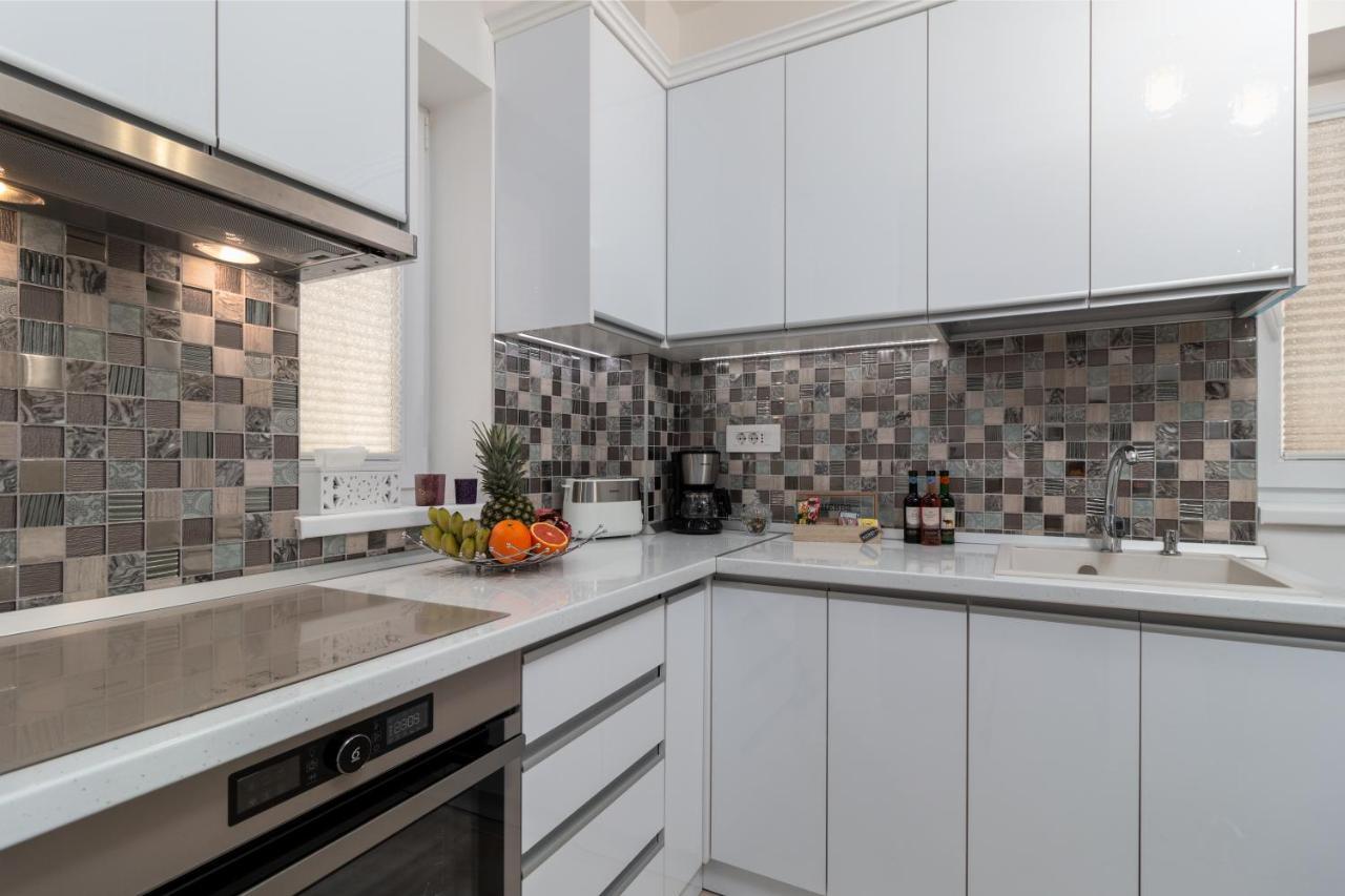 Premier Apartment Luceafarul Oradea Buitenkant foto