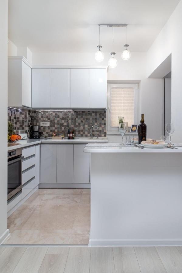 Premier Apartment Luceafarul Oradea Buitenkant foto
