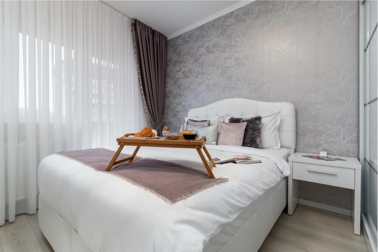 Premier Apartment Luceafarul Oradea Buitenkant foto
